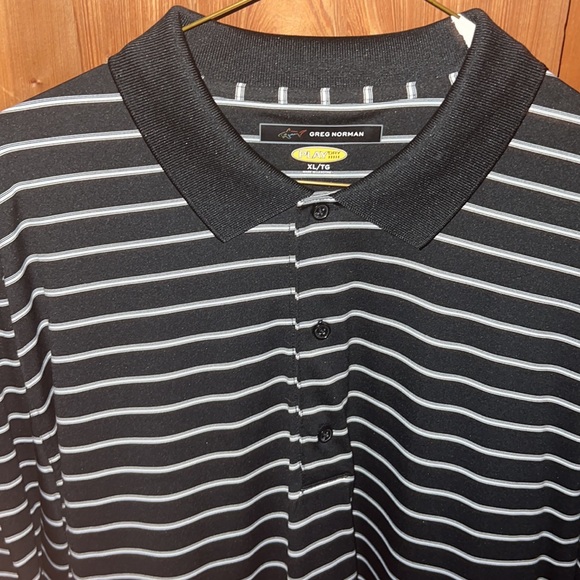 Greg Norman XL play dry polo - Picture 2 of 4